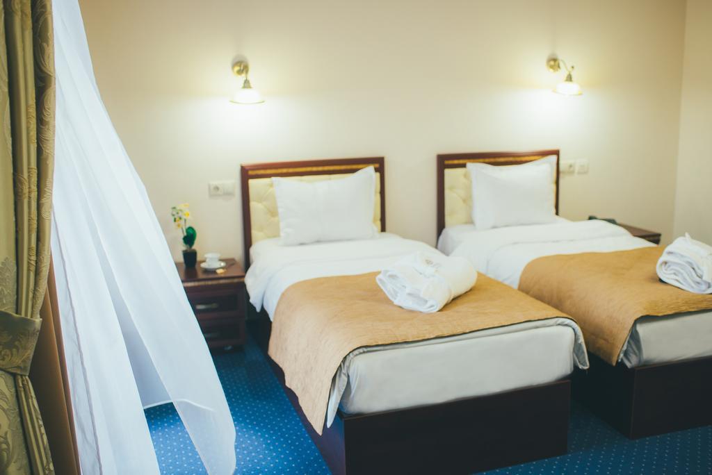 Svityaz Resort Truskavets Oda fotoğraf